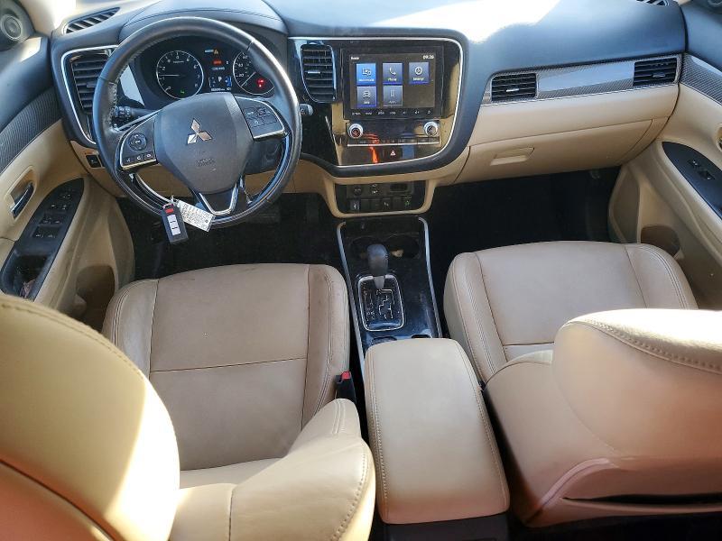 2020 Mitsubishi Outlander se