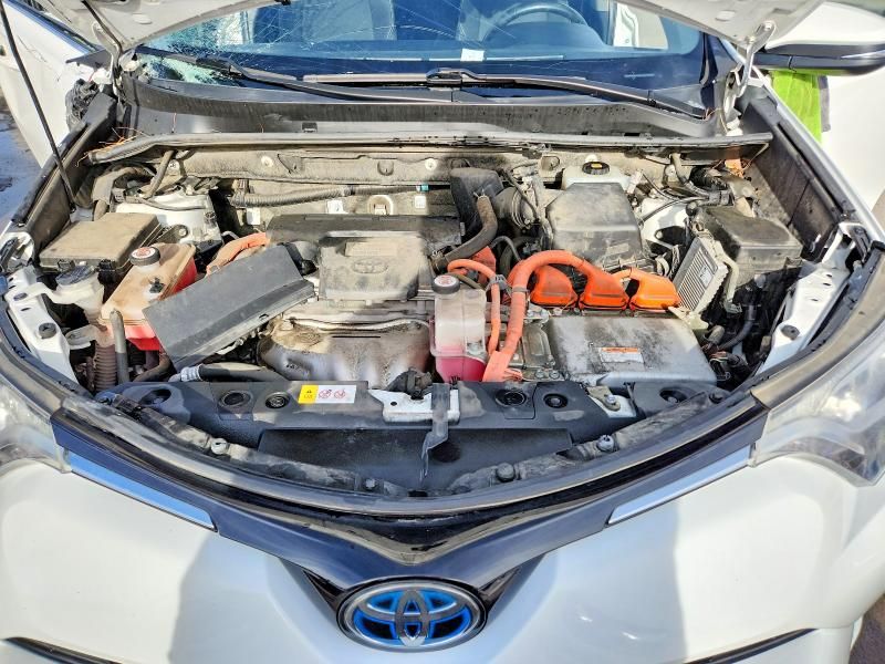 2018 Toyota Rav4 hv le