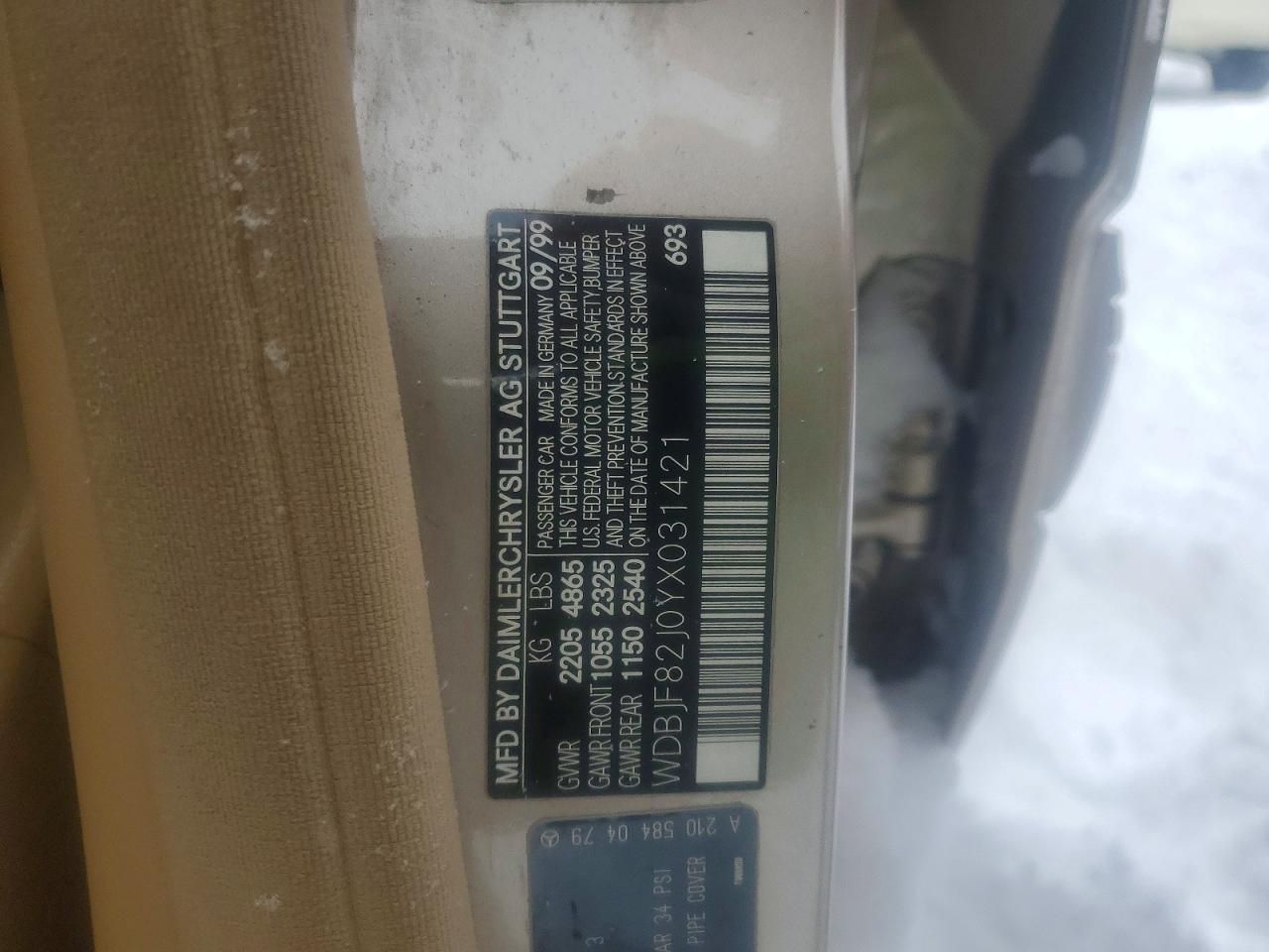 2000 Mercedes-Benz E 320 4matic