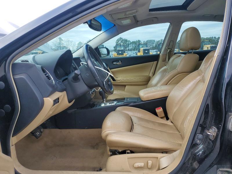 2010 Niss Maxima s