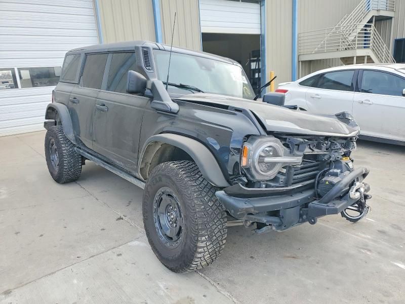 2024 Ford Bronco Everglades