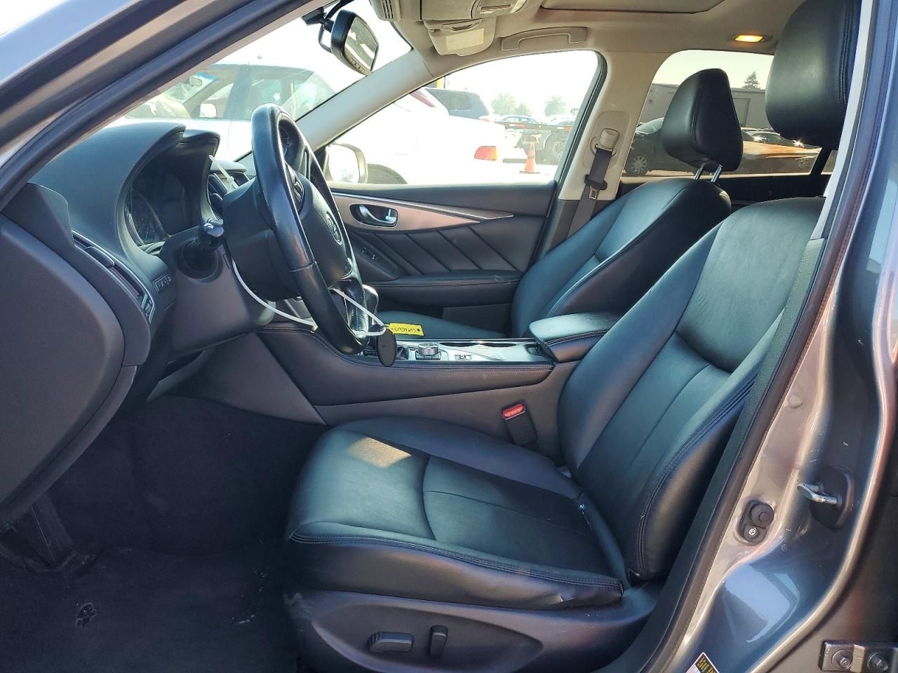 2015 Infiniti Q50 Base