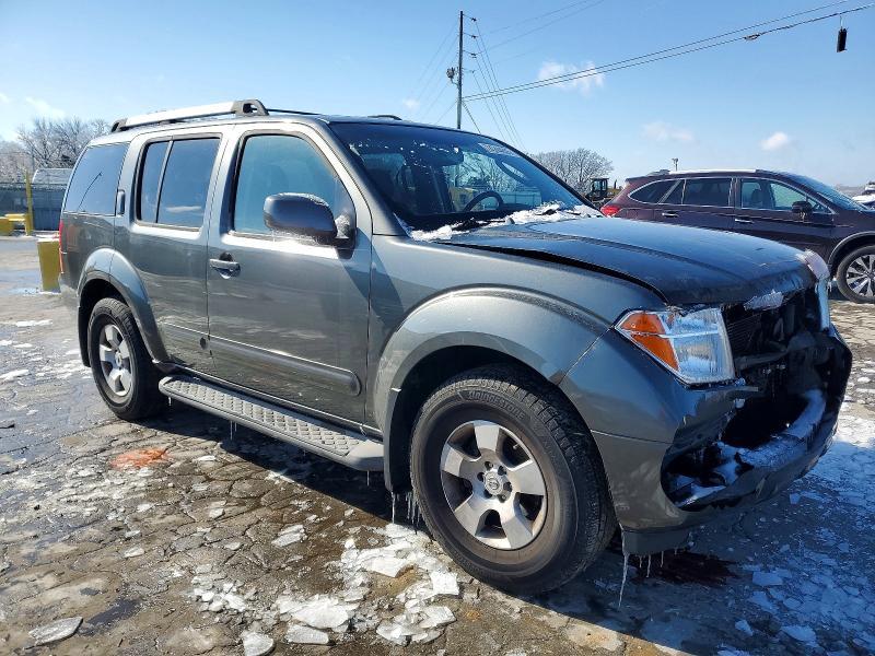2005 Nissan Pathfinder le