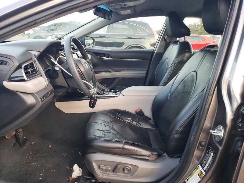 2019 Toyota Camry le