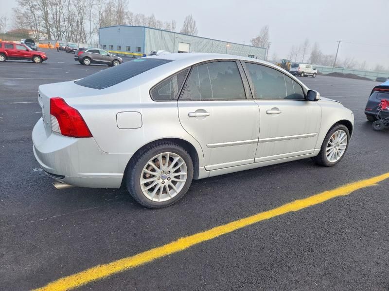 2011 Volvo S40 T5