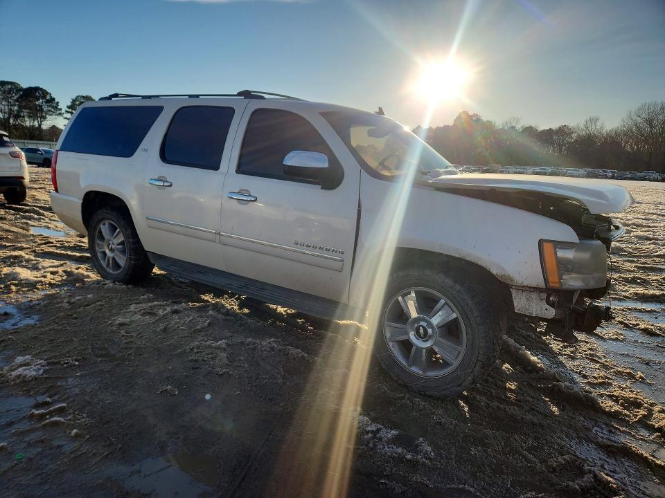 2010 Chevrolet Suburban C1500 ltz