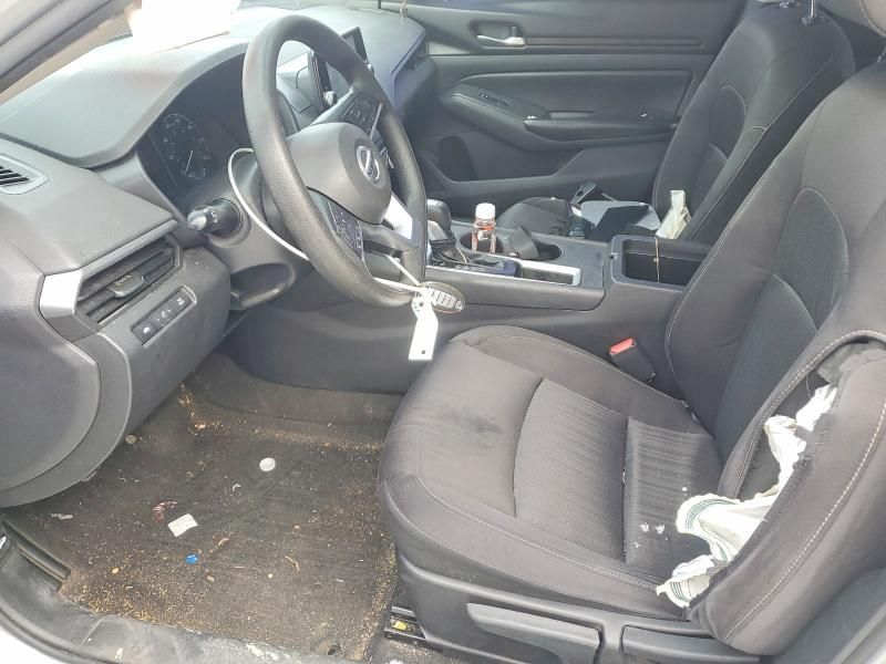 2022 Nissan Altima s