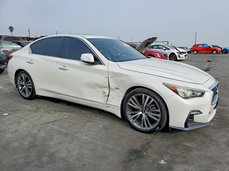 2018 Infiniti Q50 Luxe
