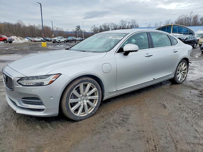 2018 Volvo S90 T8 Inscription