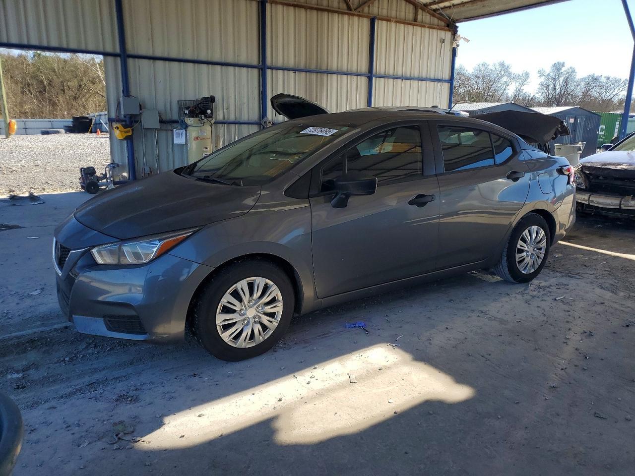 2020 Nissan Versa s