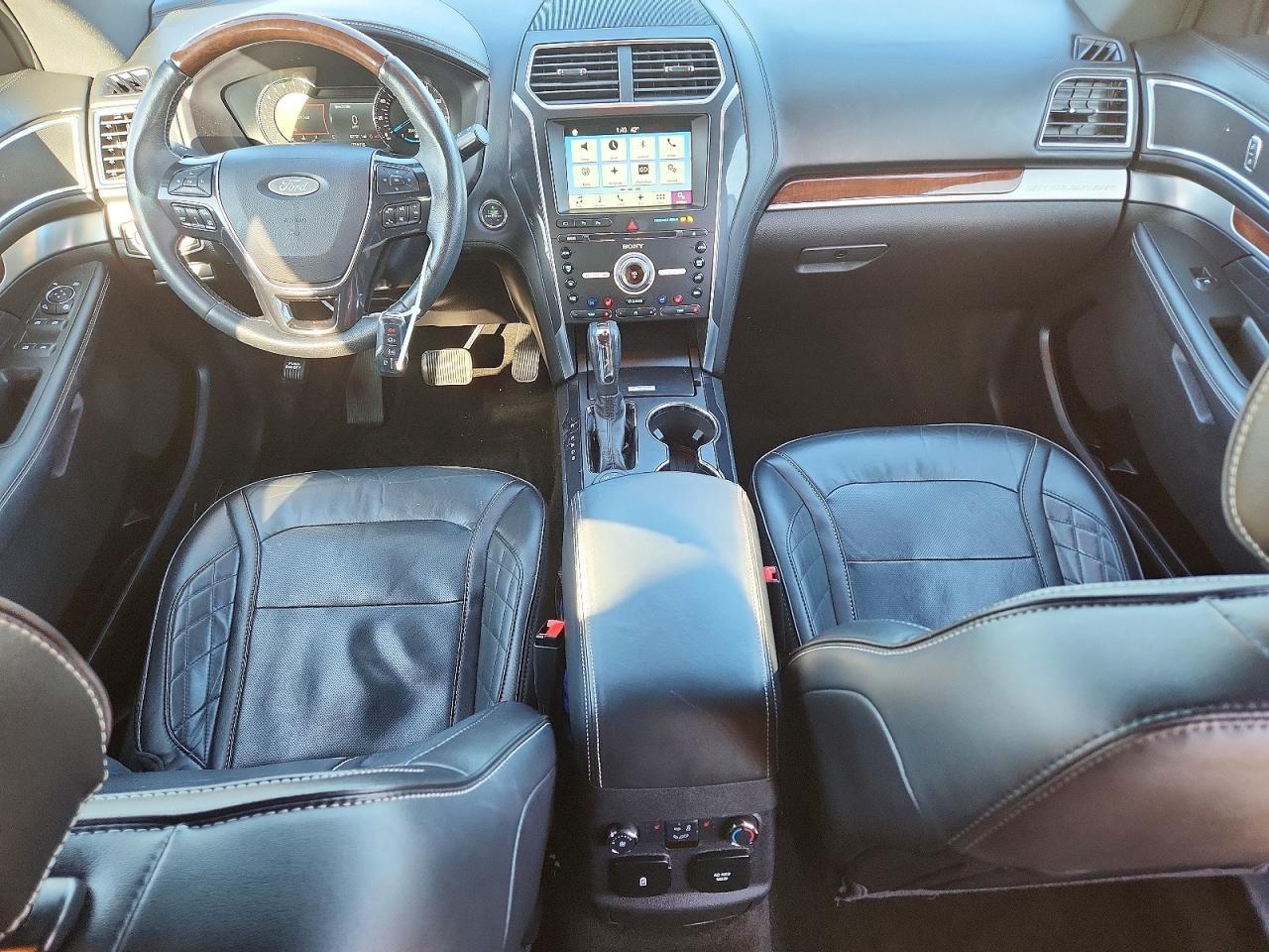 2017 Ford Explorer Platinum