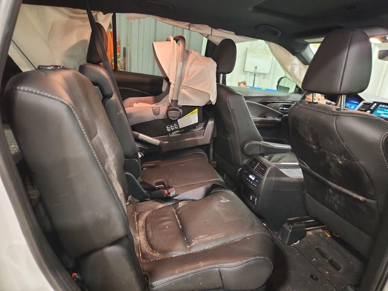 2020 Honda Passport Elite