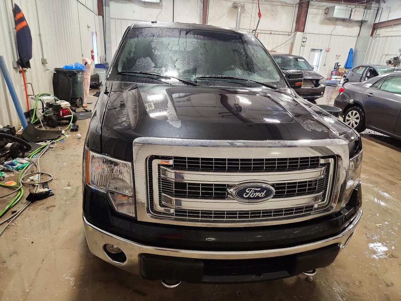 2014 Ford F150 Super cab