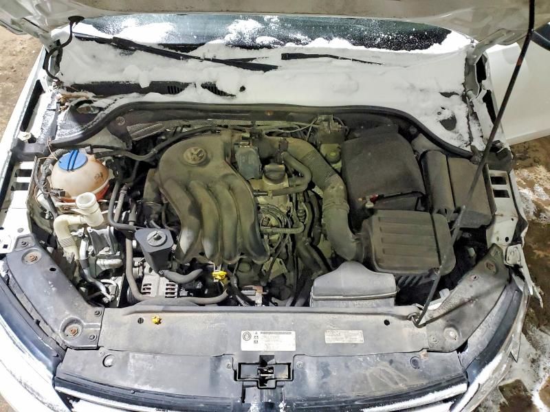 2015 Volkswagen Jetta Base