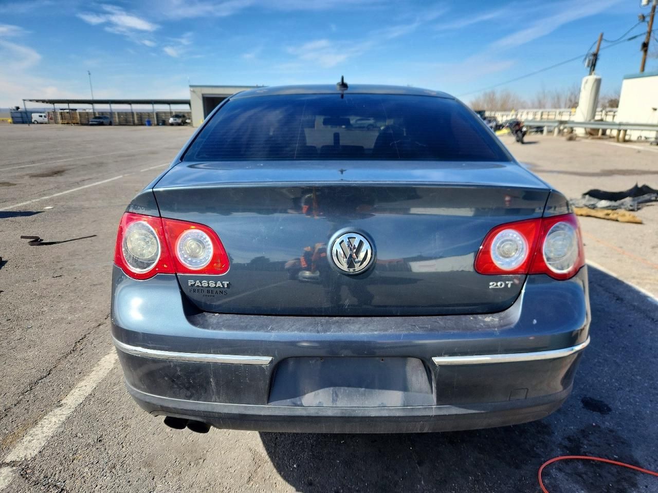 2010 Volkswagen Passat Komfort