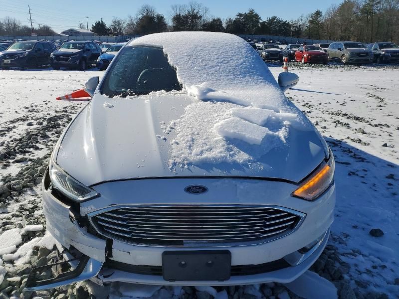 2017 Ford Fusion se Hybrid
