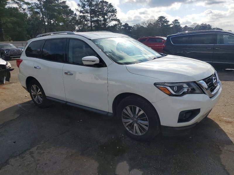 2019 Nissan Pathfinder s