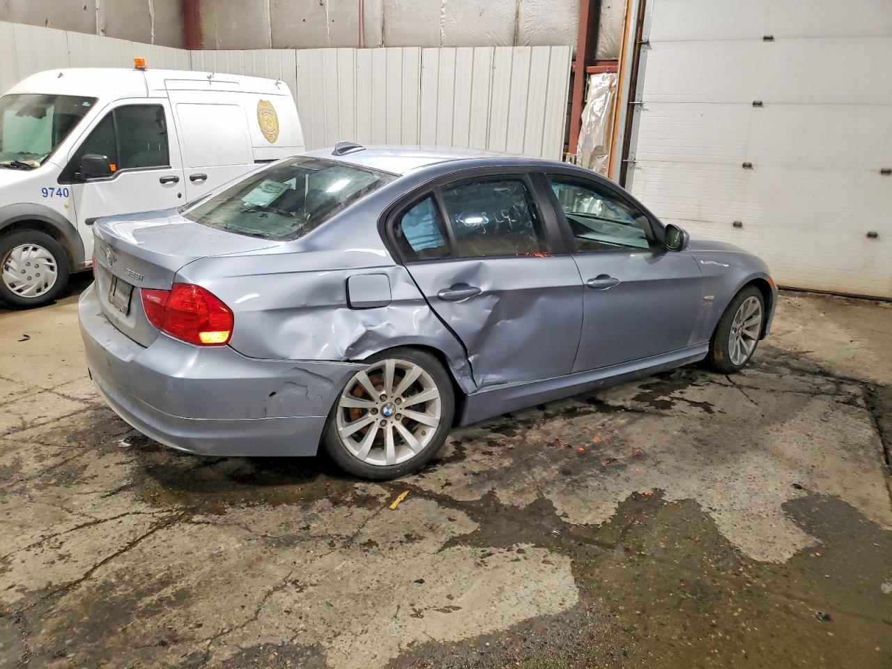 2011 BMW 328 xi Sulev