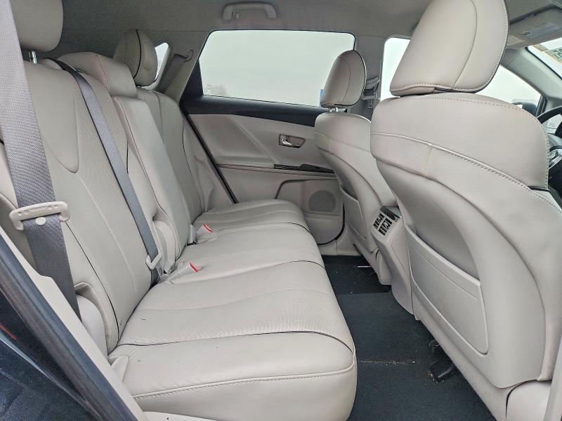 2015 Toyota Venza le