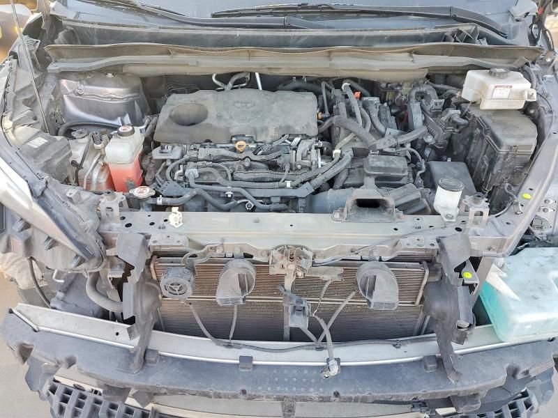 2021 Toyota Sienna le