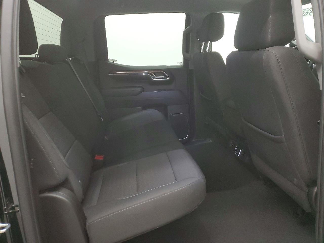2023 Chevrolet Silverado K1500 lt