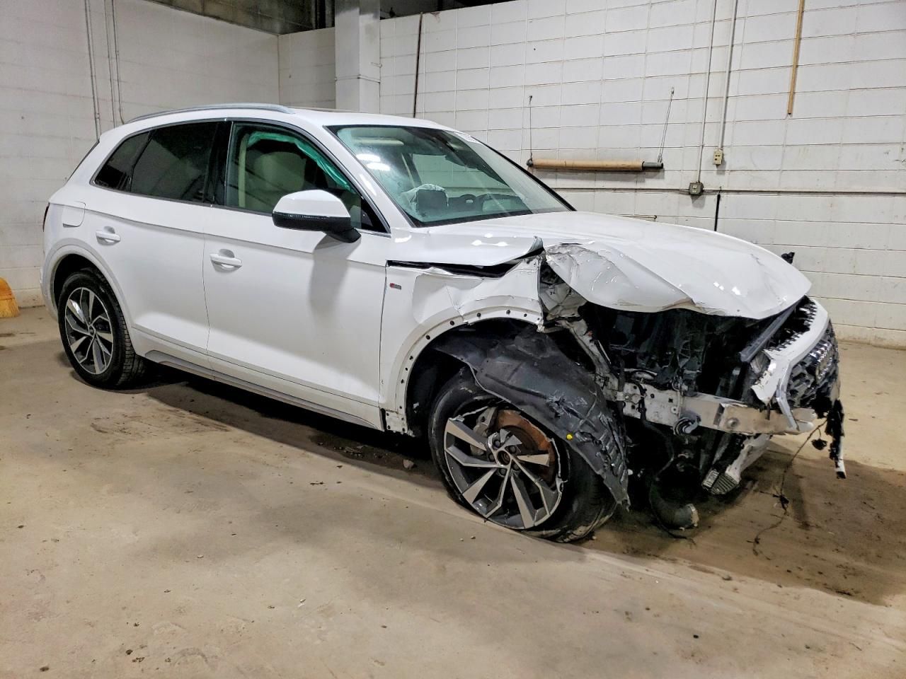 2022 Audi Q5 Premium Plus 45