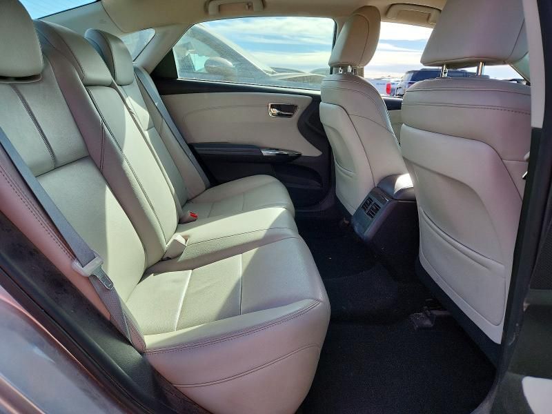 2015 Toyota Avalon Hybrid