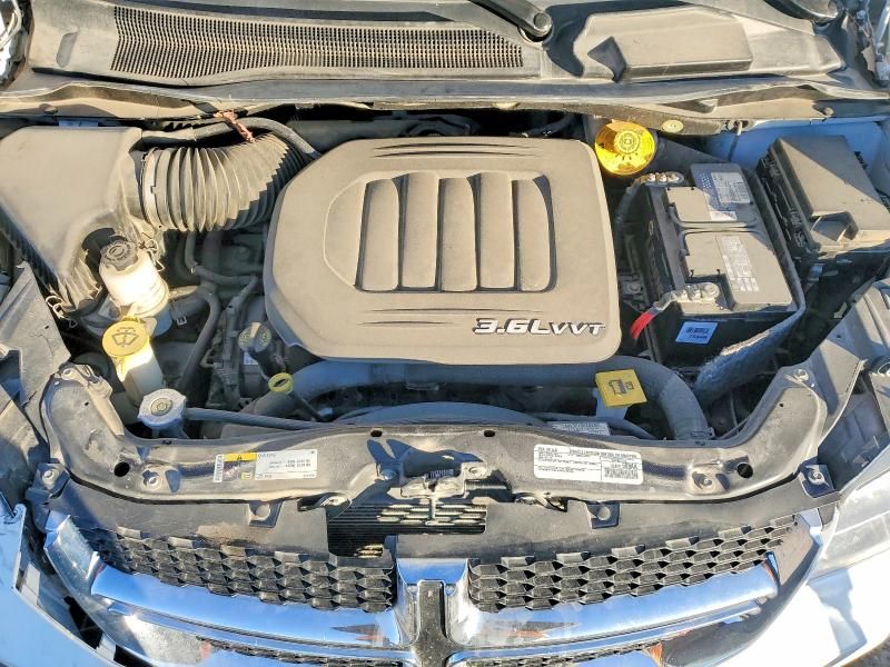 2016 Dodge Grand Caravan sxt