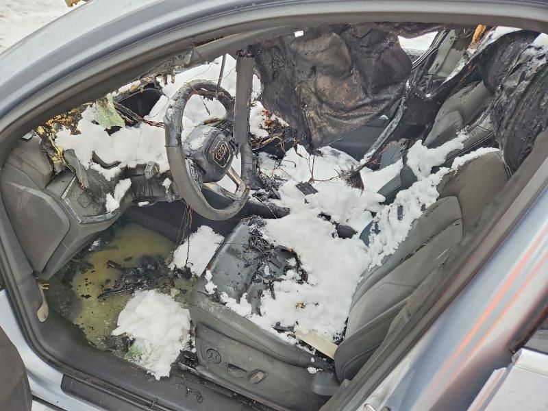 2020 Audi Q3 Premium Plus