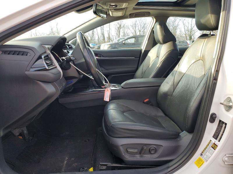 2020 Toyota Camry xle