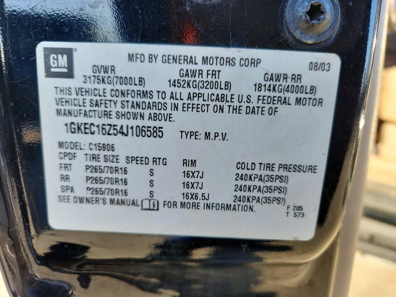 2004 GMC Yukon xl C1500