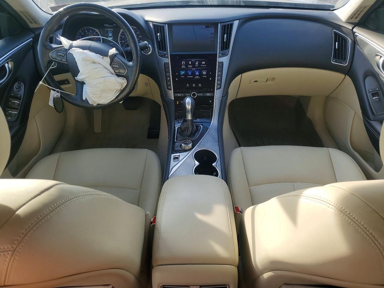 2015 Infiniti Q50 Base