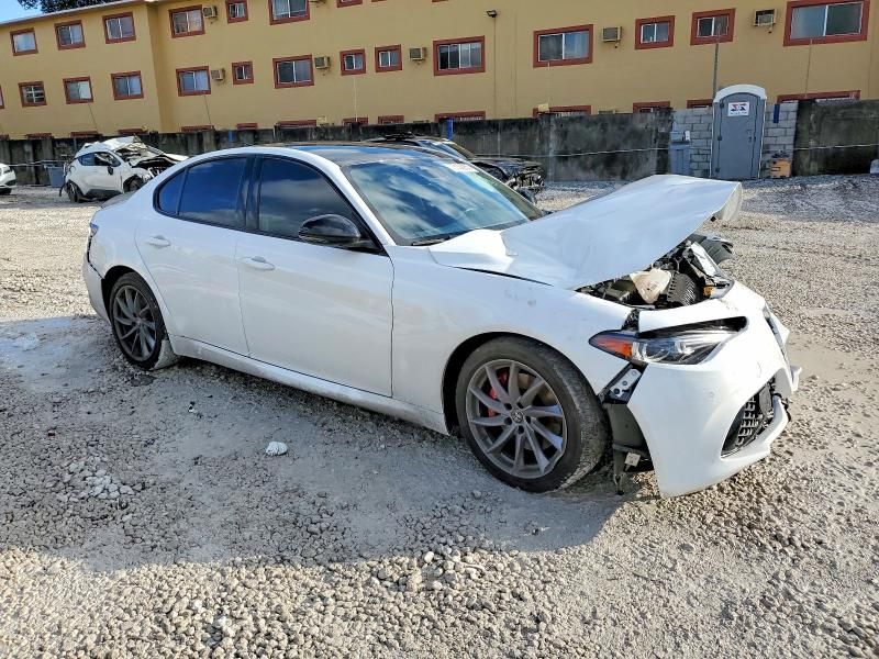 2024 Alfa Romeo Giulia ti
