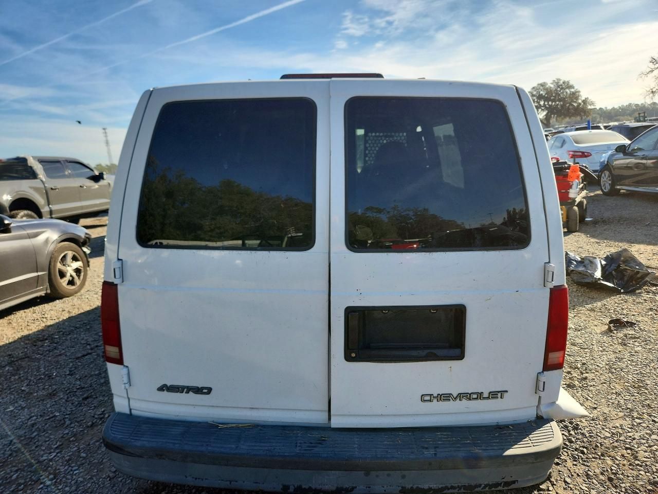 2001 Chevrolet Astro Delivery Van