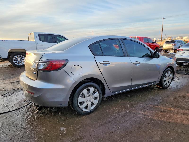 2013 Mazda 3 I