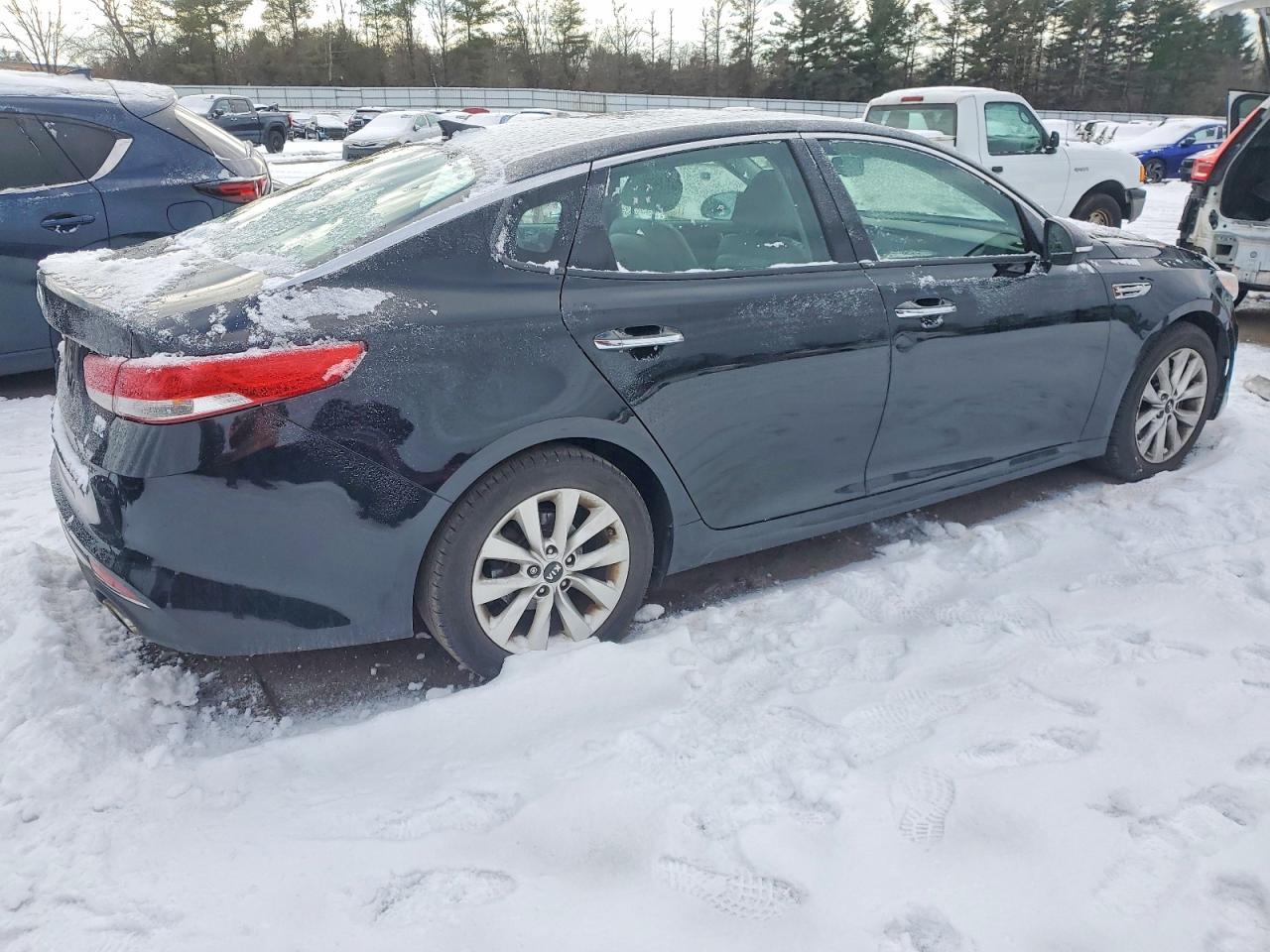 2016 KIA Optima ex