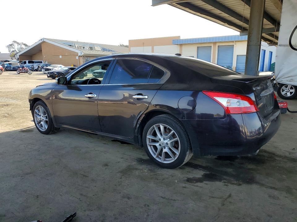 2011 Nissan Maxima s
