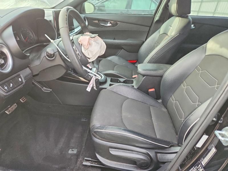 2022 KIA Forte gt Line