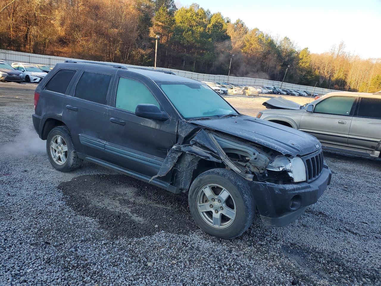 2005 Jeep Grand Cherokee Laredo