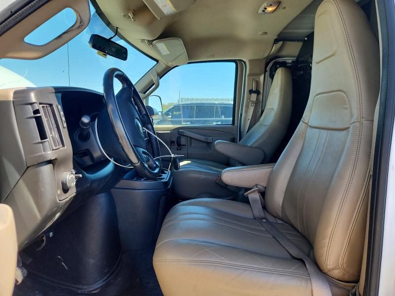 2023 Chevrolet Express 2500 Utility / Service van