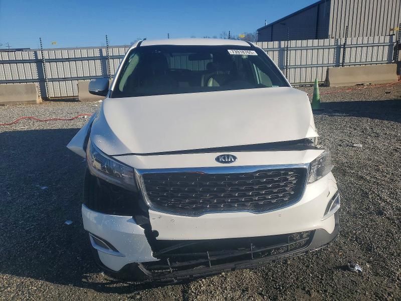 2020 KIA Sedona lx