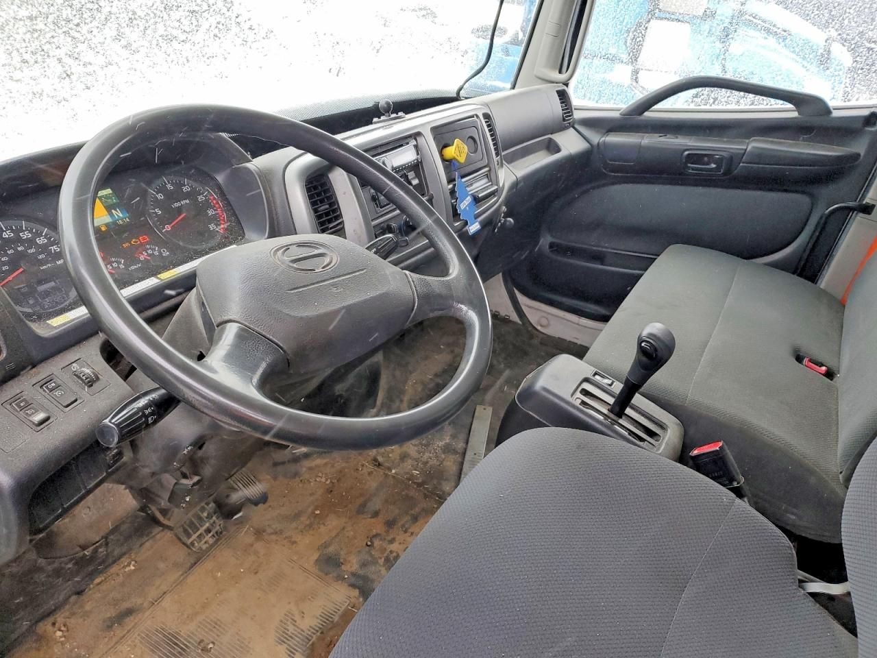 2016 Hino 338 BOX Truck