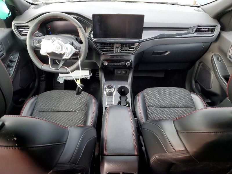 2023 Ford Escape st Line