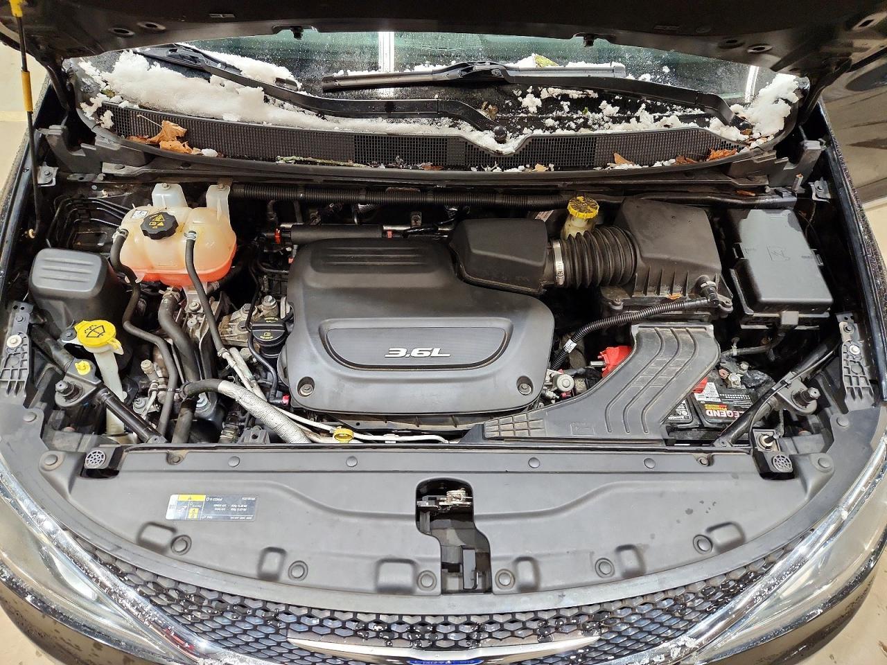 2018 Chrysler Pacifica Touring l