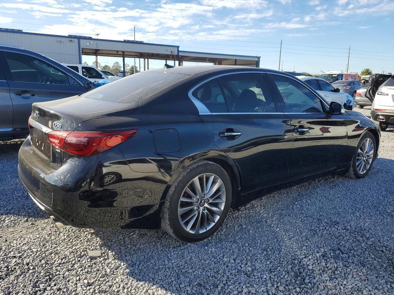 2018 Infiniti Q50 Luxe