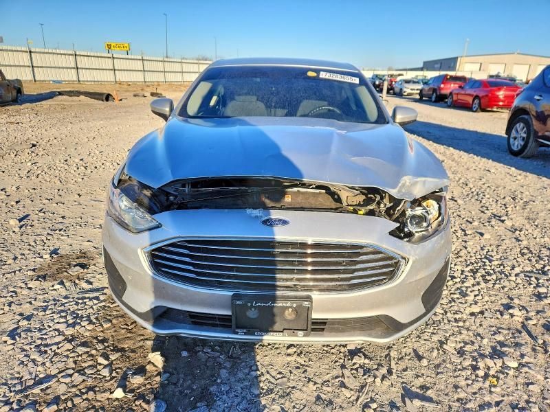 2019 Ford Fusion se
