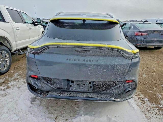 2021 Aston Martin DBX