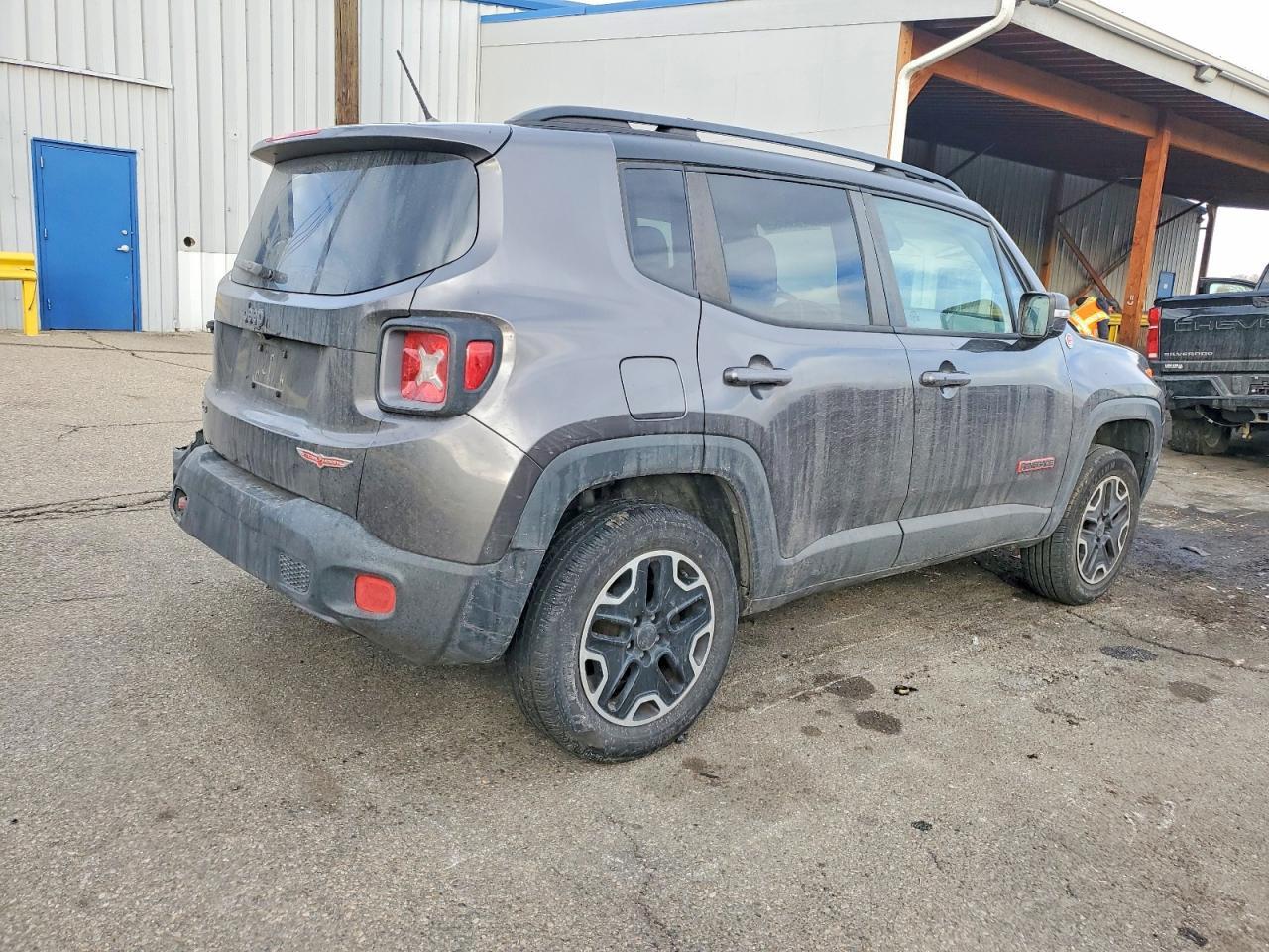 2017 Jeep Renegade Trailhawk