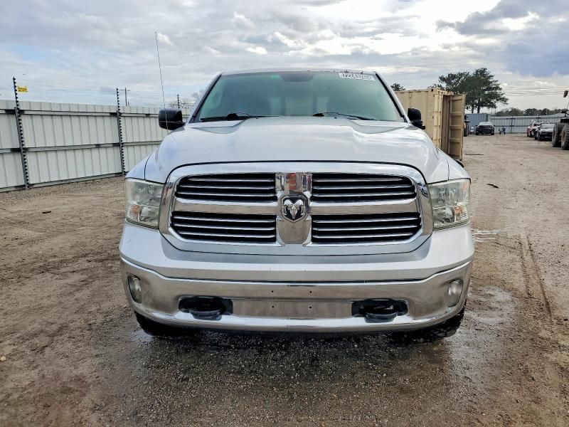 2013 Dodge Ram 1500 slt