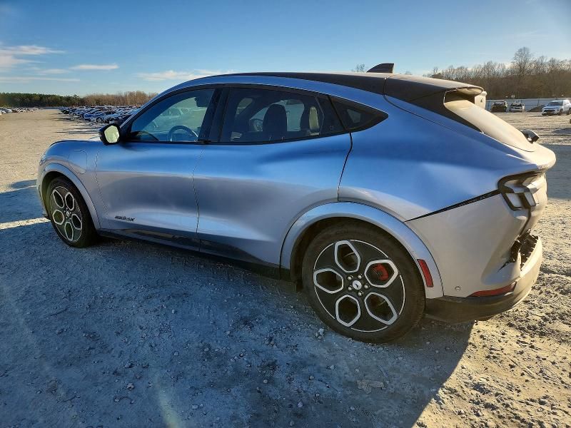 2022 Ford Mustang Mach-e gt